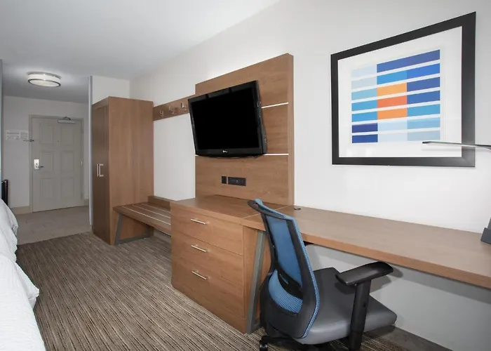 Express & By Ihg 3* Tucson