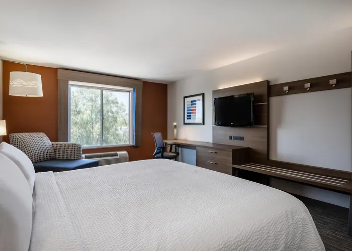 Hotel Express & By Ihg Tucson